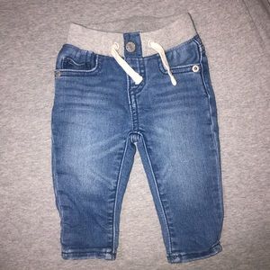 Baby Gap jeans , never worn, 0-3 months